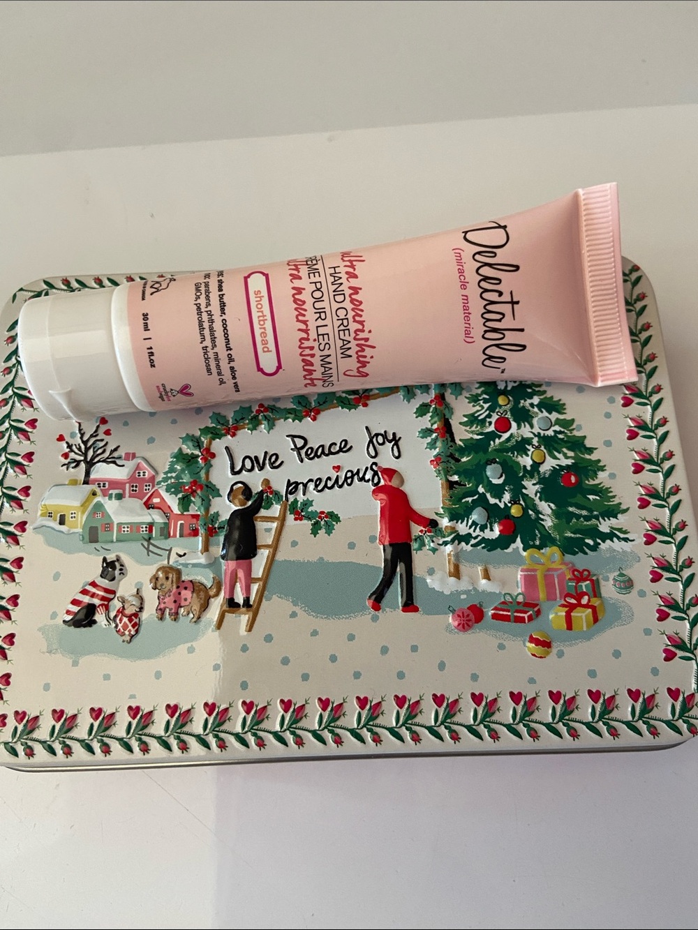 🆕 Delectable Ultra Nourishing Hand cream in Shortbread Scent 30ml